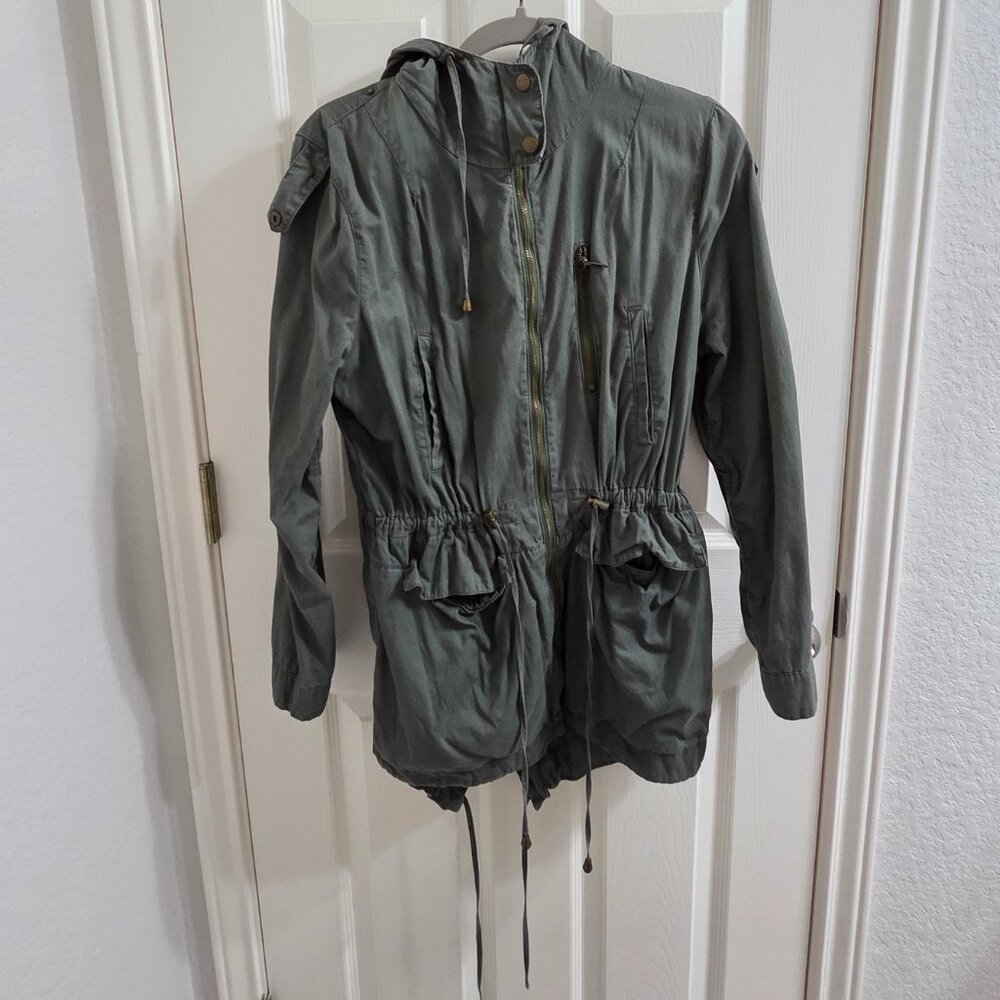 Women’s Casual Utility Jacket – Pre‑Loved